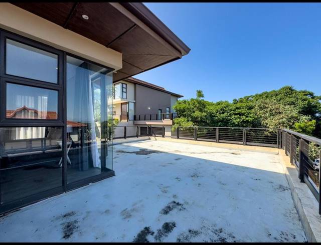 3 BEDROOM TOWNHOUSE FOR SALE IN ZIMBALI ESTATE